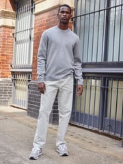 Hellgrau - Premium-Pullover aus 100 % Lambswool, Regular Fit - Bild 3 von 11