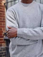 Hellgrau - Premium-Pullover aus 100 % Lambswool, Regular Fit - Bild 6 von 11