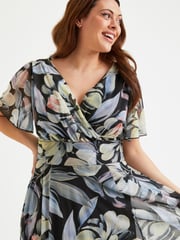 Scarlett & Jo Black Blue & Green Floral Victoria Angel Sleeve Mesh Midi Dress - Image 4 of 4