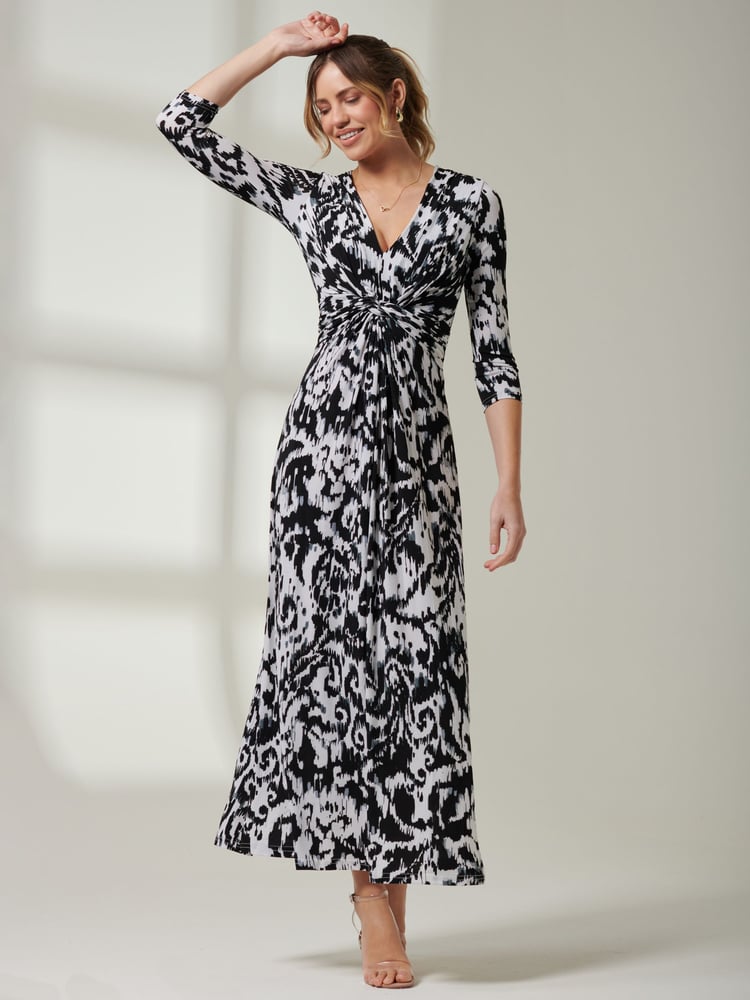 Jolie Moi Black Front Knot Abstract Maxi Dress - Image 6 of 6