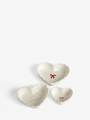 Set of 3 White Heart Shaped Stacking Nibble Bowls - Image 4 of 4