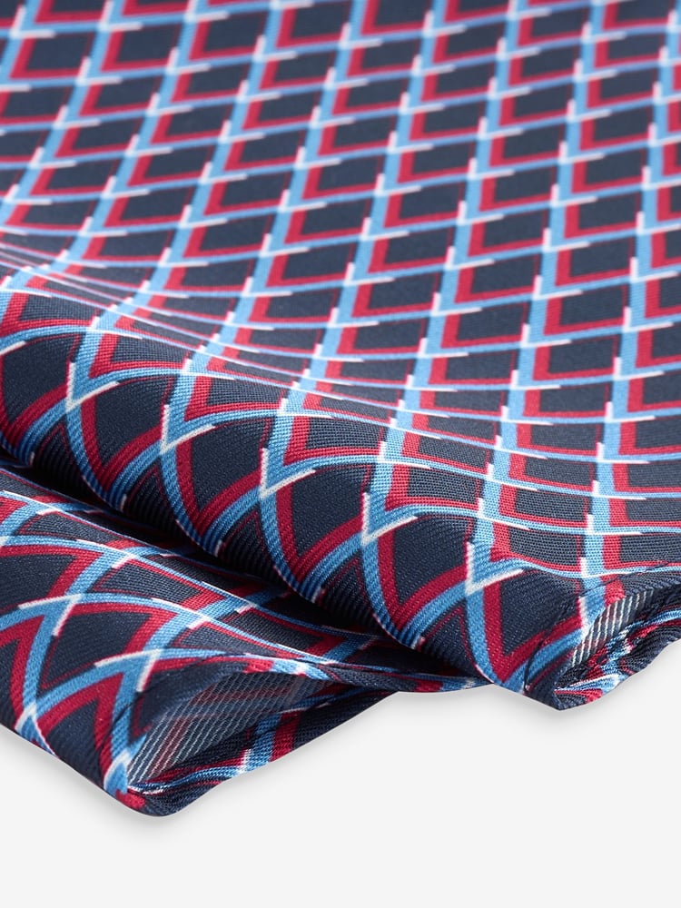 Red Slim Tie And Pocket Square Set - Image 5 of 5