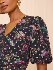 Love & Roses Green Bird Metallic Bird V Neck Puff Sleeve Midi Dress - Image 2 of 4