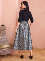 Love & Roses Silver Feather Jacquard Midi Skirt - Image 4 of 4