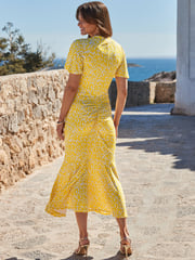 Sosandar Yellow Spot Print Ruchded Front Frill Hem Jersey Midaxi Dress - Image 4 of 5