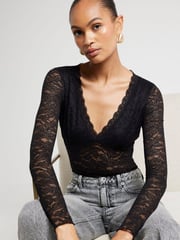 River Island Black Plunge Lace Bodies - Image 3 of 7