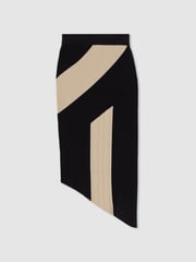 Reiss Black/Camel Jess Knitted Colourblock Asymmetric Midi Skirt - Image 2 of 6
