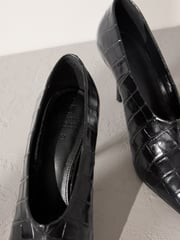 Black Premium Leather High Cut Chisel Toe Court Shoes - Image 9 of 10