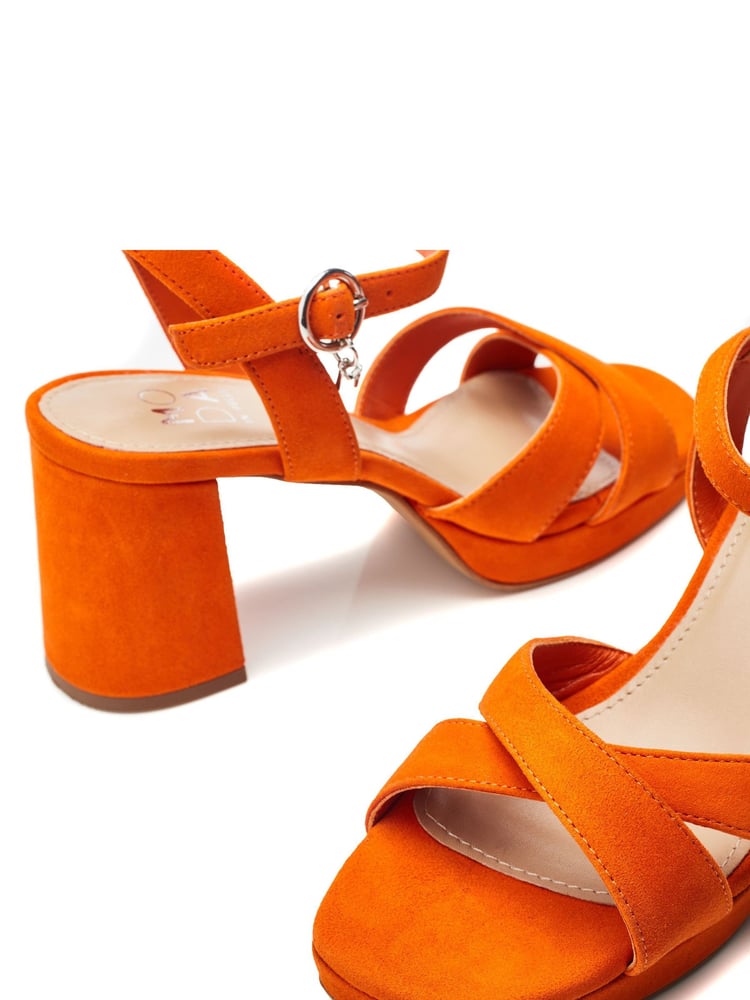 Moda in Pelle Marli Cross Over Block Heel Platform Sandals - Image 4 of 4