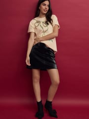 Gold Christmas Short Sleeve 100% Cotton T-Shirt - Image 3 of 7