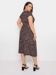 Yours Curve Red Leopard Print Spot Print Wrap Dress - Image 3 of 5