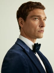 Reiss Baltic Blue Apsara Velvet Single Breasted Blazer - Image 4 of 7