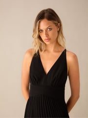 Ro&Zo Black Sienna Pleated Frill Maxi Dress - Image 6 of 8