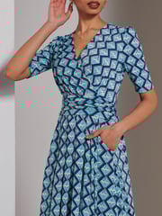 Jolie Moi Green Bree Half Sleeve Jersey Maxi Dress - Image 3 of 6