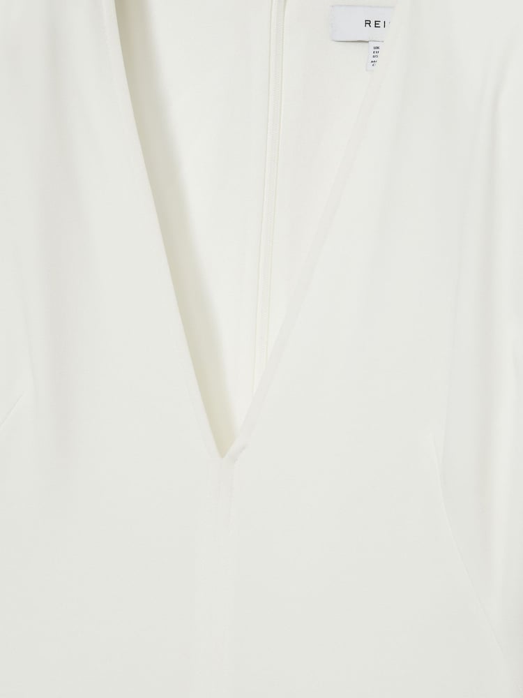 Reiss White Hattie Plunge-Neck Crepe Maxi Dress - Image 6 of 6