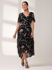 Jolie Moi Black Pleated Dip Hem Chiffon Maxi Dress - Image 5 of 6