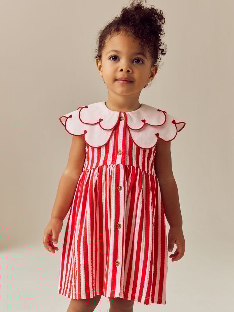 Rot mit Herzmuster - Ärmelloses Sommerkleid mit Kragen (3 Monate bis 7 Jahre) - Bild 2 von 9 Rot mit Herzmuster - Ärmelloses Sommerkleid mit Kragen (3 Monate bis 7 Jahre) - Bild 2 von 9