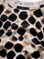 Brown Neutral Crew Neck Long Sleeve Pattern Knitted Jumper - Image 7 of 8
