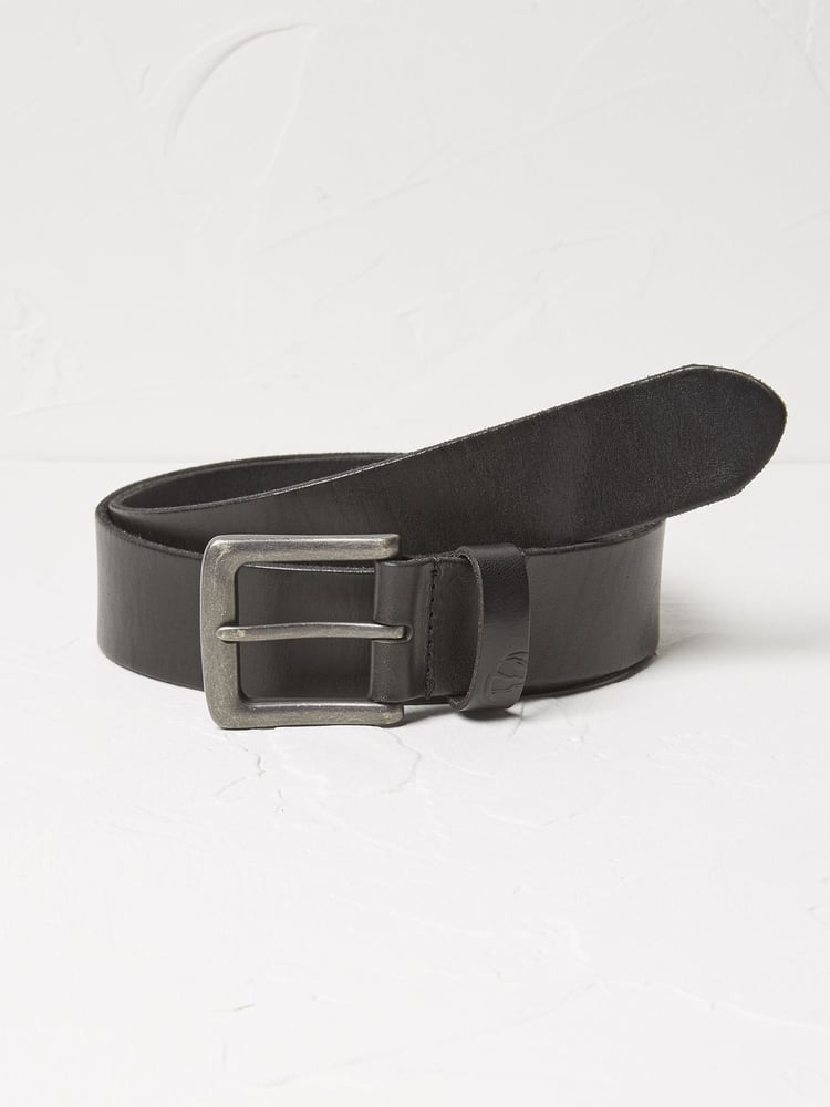 FatFace Black Italian Leather Belt - Image 1 of 1 FatFace Black Italian Leather Belt - Image 1 of 1