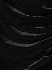 Reiss Black Brooke Off-the-Shoulder Velvet Dress - Image 5 of 5