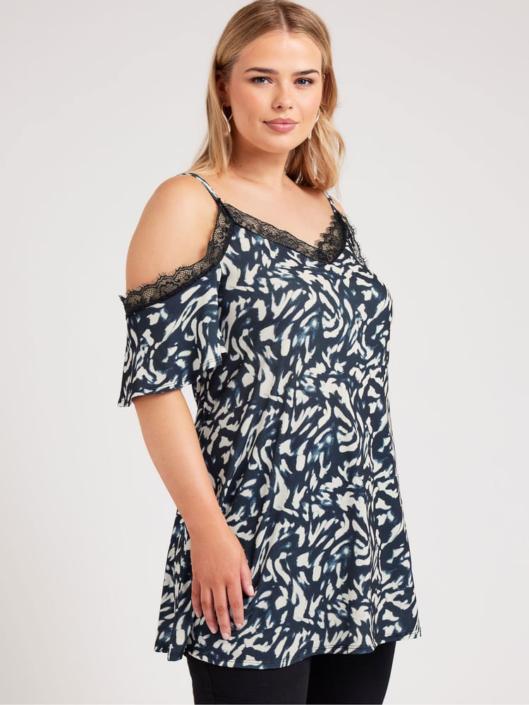 Yours Curve Black Lace Cold Shoulder Swing Top - Image 2 of 5