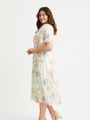 Scarlett & Jo Cream Victoria Angel Sleeve Mesh Midi Long Dress - Image 3 of 4
