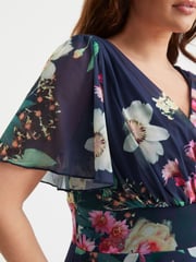 Scarlett & Jo Dark Pink Victoria Angel Sleeve Mesh Midi long Dress - Image 2 of 4
