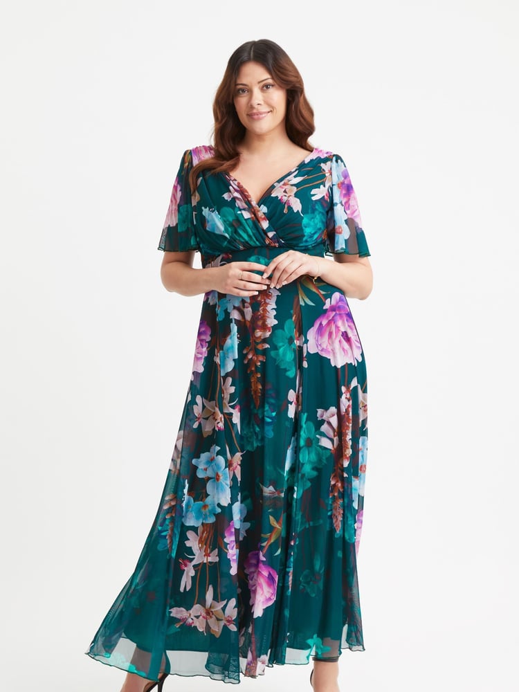 Scarlett & Jo Green Curve Isabelle Angel Sleeve Maxi Dress - Image 1 of 4