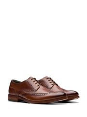Clarks Brown Mid Tan Craft James Tip Shoes - Image 4 of 8