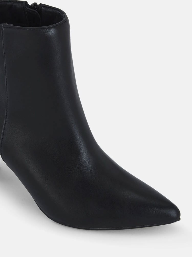 Novo Black Slim Harlie Block Heel Point Ankle Boots - Image 6 of 6 Novo Black Slim Harlie Block Heel Point Ankle Boots - Image 6 of 6