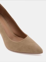 Novo Natural Standard Fit Impossible Point Court Shoes - Image 4 of 6