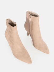 Novo Natural Regular Fit Felicia Point Mid Heel Ankle Boots - Image 4 of 5