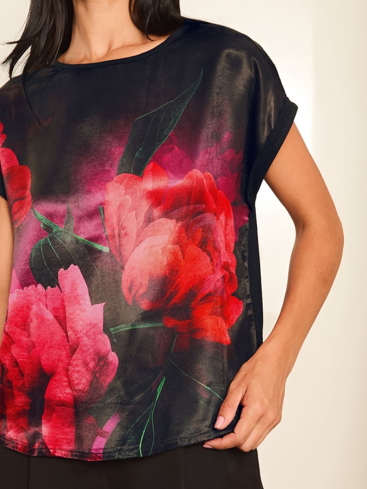 Lipsy Red Round Neck Printed Satin T-Shirt - Image 2 of 4 Lipsy Red Round Neck Printed Satin T-Shirt - Image 2 of 4