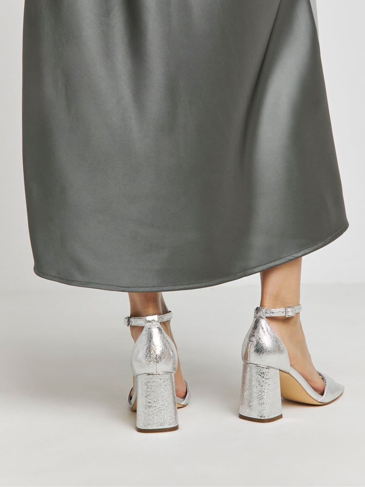 Simply Be Silver Barely There Block Heel Sandals In Wide Fit - Image 2 of 4