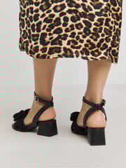 Simply Be Black Double Bow Low Block Heels In Extra Wide Fit - Image 3 of 4
