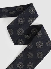 Reiss Navy Ginevra Silk Blend Tie with Medallion Pattern - Image 2 of 4