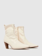 Schuh Aries Heeled Stretch Shoes - Image 2 of 4