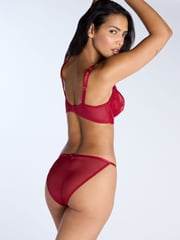 Boux Avenue Red Romanza Lace Briefs - Bild 1 von 2