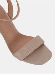 Novo Gold Martinez Block Heel Sandals - Image 4 of 6