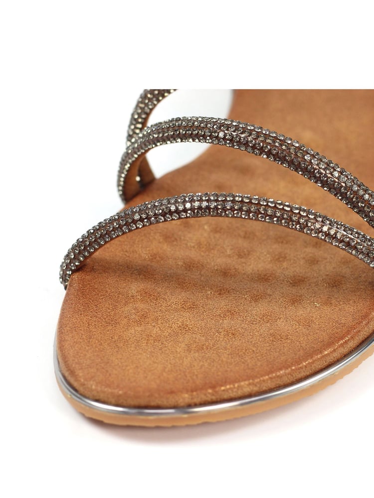 Lunar Grey Cortez Pewter Sandals - Image 8 of 8