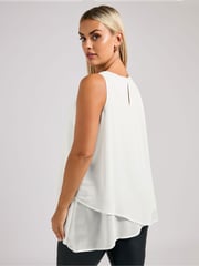 Yours Curve White London Layered Top - Image 4 of 6