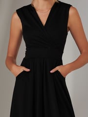 Jolie Moi Black Plain Sleeveless Midi Dress - Image 3 of 6