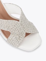 Carvela Paparazzi Pearl Block Low White Sandals - Image 4 of 4
