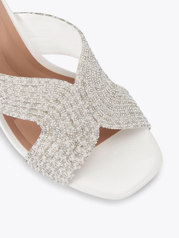 Carvela Paparazzi Pearl Block Low White Sandals - Image 4 of 4