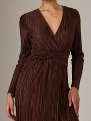 Jolie Moi Brown Plisse Long Sleeve Midi Dress - Image 5 of 6