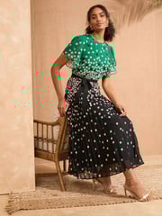 Love & Roses Green Mono Spot Pleated Petal Sleeve Midi Dress - Image 3 of 5