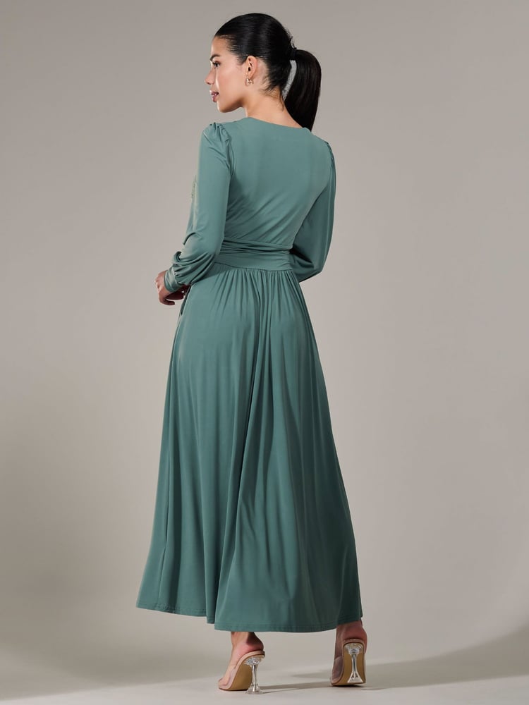 Jolie Moi Green Petite Petite Long Sleeve Soft Silky Jersey Maxi Dress - Image 2 of 6
