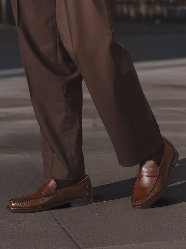 Jones Bootmaker Quennell Leather Penny Loafers - Image 2 of 7