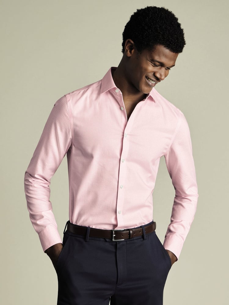 Charles Tyrwhitt Pink Slim Fit Slim Fit Non-Iron Check Cotton Linen Shirt - Image 1 of 6