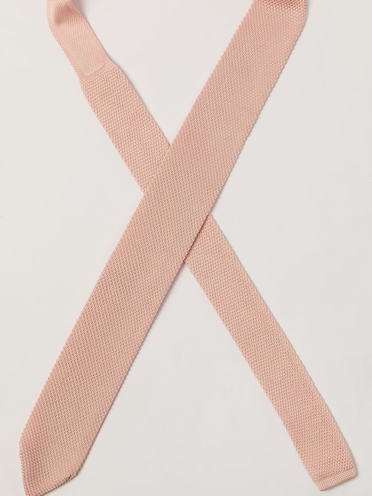 Antique Rogue Pink Knitted Tie - Image 3 of 3